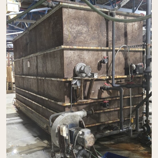 8,000 gallon Stainless Steel tank - Image 1