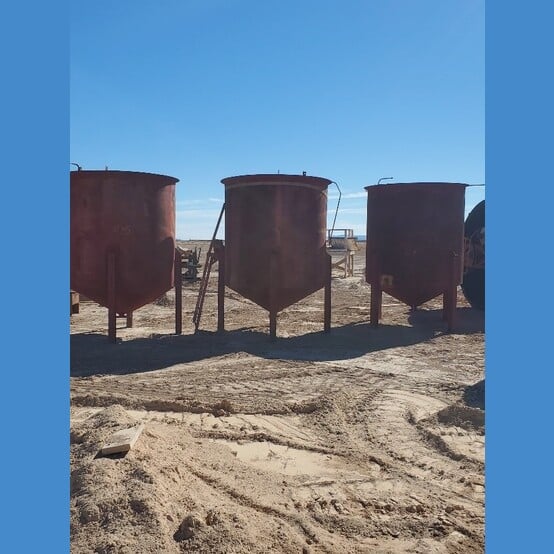 1400 gallon steel vessel, 72" diameter x 72" high (3 available) - Image 1