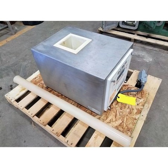 Eriez #6X6 VIMPC, EZ Tec III MPC Drop-Through Metal Detector, 6" x 6" Aperture, Stainless Steel Housing - Image 3