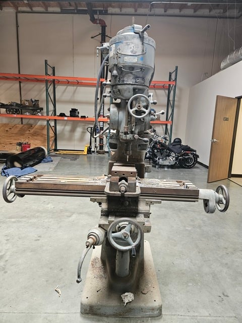 Wells-Index #745, Vertical Knee Mill, 9" x 46" table, 1.5 HP, 2850 RPM, 220/440 Volts, 3PH, 1973 - Image 5