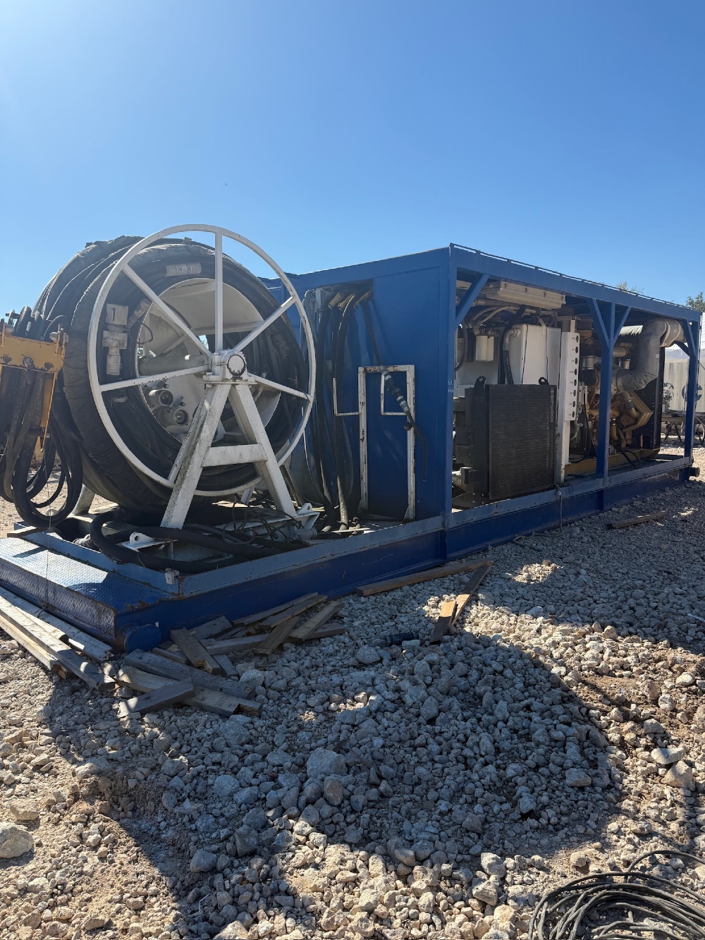 AXIOM/Top Drive HPU/C18/Skid Mounted Package/Radiator cooled/Low hours - Image 2