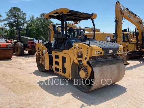 Caterpillar CB10, Compactor, 5552 hours, S/N: L9R00148, 2020 - Image 2
