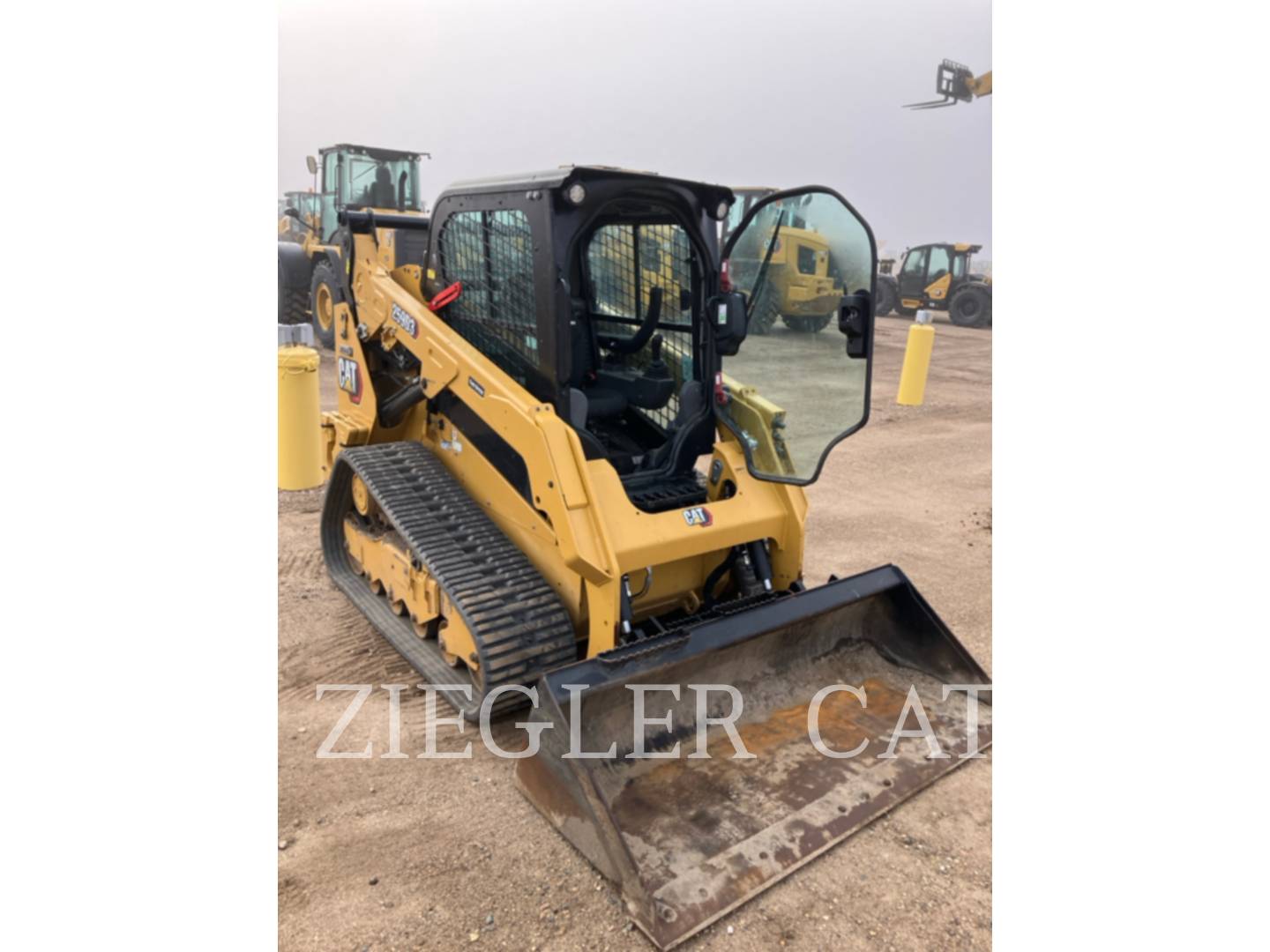 Caterpillar 259D3, 445 hours, S/N: CW924587, 2023 - Image 2