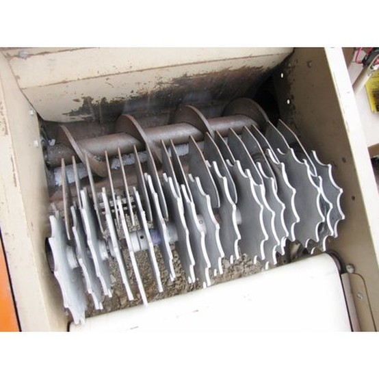 Amacoil Conveyor Granulator, Belt Feeder, Screw Take Away, 3/4 HP, 208-230/460 V., 3 Phase, 60 Hz. - Image 5