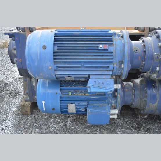 Satrind Tech #3K10/60, Three Shaft Shredder, 900-1,300 kg/hr Plastics, 1,000-1,500 kg/hr Wood, 2016 - Image 10