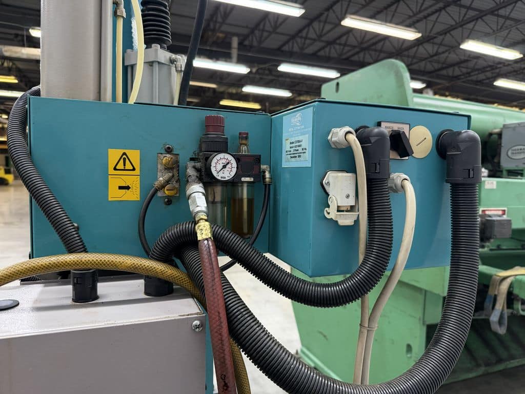 14.5" KMT, Kalamazoo #C370SA-V, vertical column semi-automatic cold saw with conveyor, 2002 - Image 9