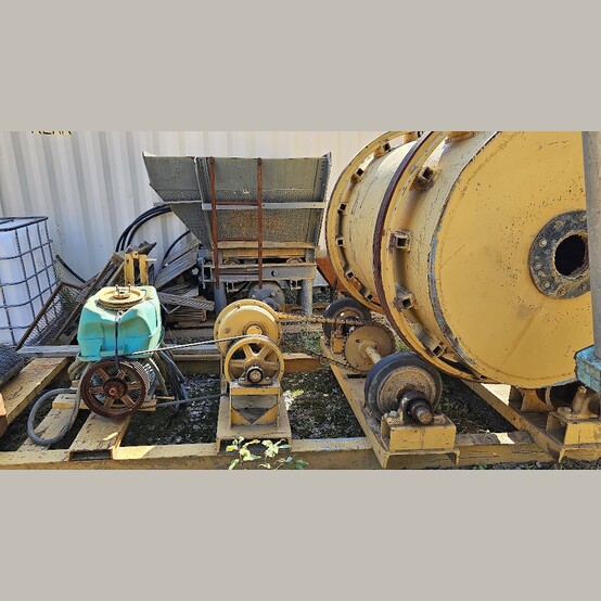 4' x 5' Custom Built, ball mill - Image 6