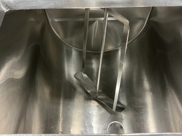 750 gallon Stainless Steel, (3) 250 gallon compartment mixing tank, 230/460 V. - Image 10