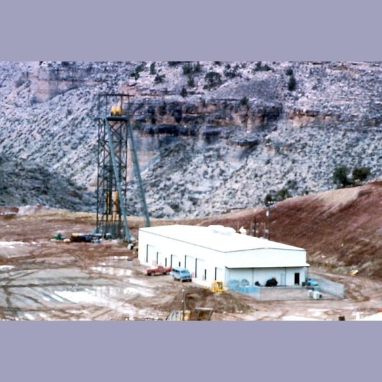 Headframe package - Image 1