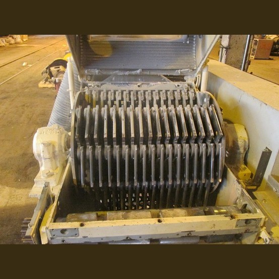 Kamas #H40CD, belt driven hammer mill, 100 HP - Image 8