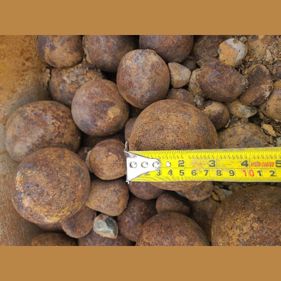 Grinding Media - Grinding Balls, 2"-4" diameter, 6 barrels - Image 8
