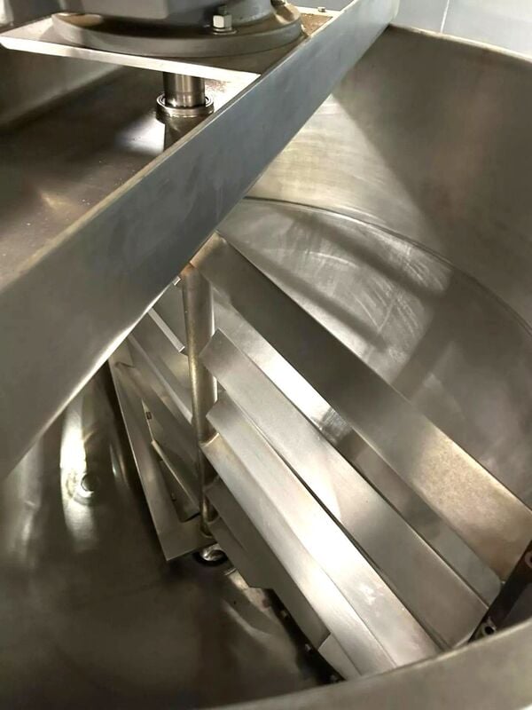 600 gallon Lee #600D5S, jacketd mix kettle, sweep / scrape agitation, 90 psi @ 332°F, 7.5 HP, 230/460 V. - Image 3