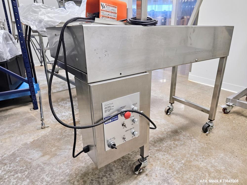 AutoPack #VitaSpec-700, capsule inspection conveyor, vibratory feed - Image 2