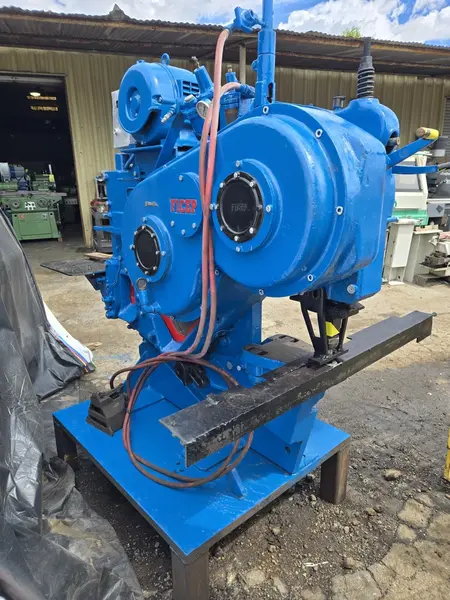 72 Ton, Ficep #ST/Super 16, mechanical ironworker, punching and shearing - Image 2