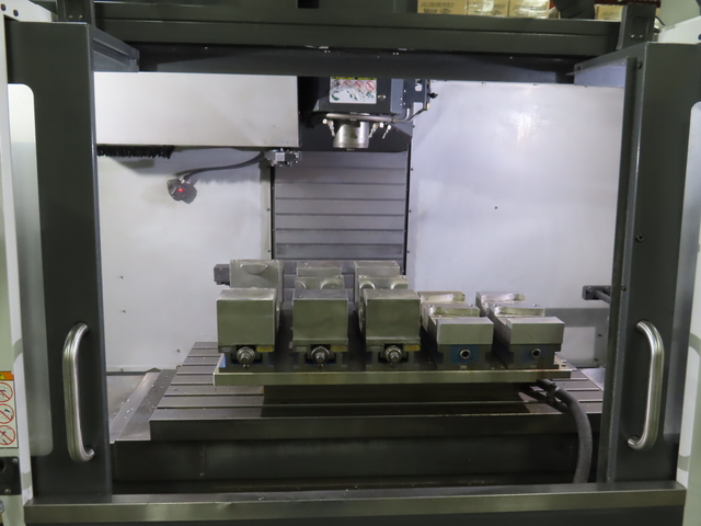 Haas #VF-3SSYT, vertical machining center, 40" X, 26" Y, 25" Z, 12,000 RPM, 30 HP, 54" x 25" table, 30 - Image 4