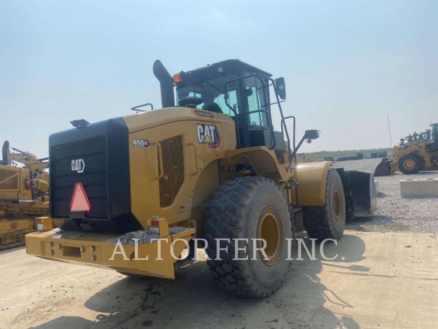 Cat 950GC, Wheel Loader, 1481 hours, S/N: M5T06421, 2023 - Image 3