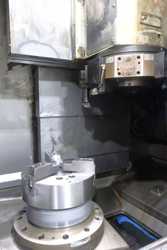 Hyundai #HIT-V5R, CNC vertical turning center, 15" chuck, 31.5" swing, 21.65" turn diameter, 2,000 RPM, 30 - Image 4