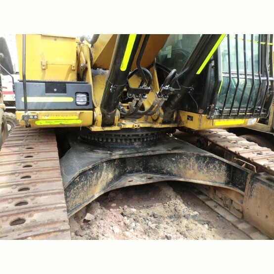 Caterpillar #349D2L, Crawler Excavator, 7,459 hours, 2019 - Image 3