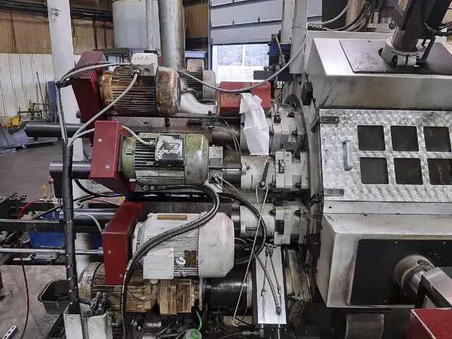 Hydromat #Epic-V12-51, CNC rotary transfer, 12 trunnion, Fanuc iH Pro Touch Control, 12' Hydromat barfeeder - Image 3