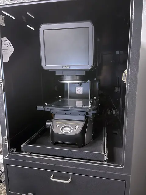 Keyence #IM-7010, image dimension measuring system, 2019 - Image 2