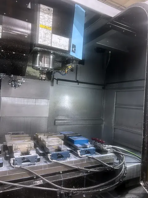 Hurco #VMX42, CNC vertical machining center, 24 automatic tool changer, 42" X, 24" Y, 24" Z, 12000 RPM, 24 - Image 3