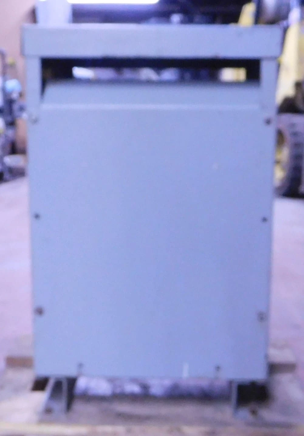 25 KVA 240/480 Primary, 120/240 Secondary, General Electric 9T23B2671, Dry Type Indoor/Outdoor Transformer - Image 3