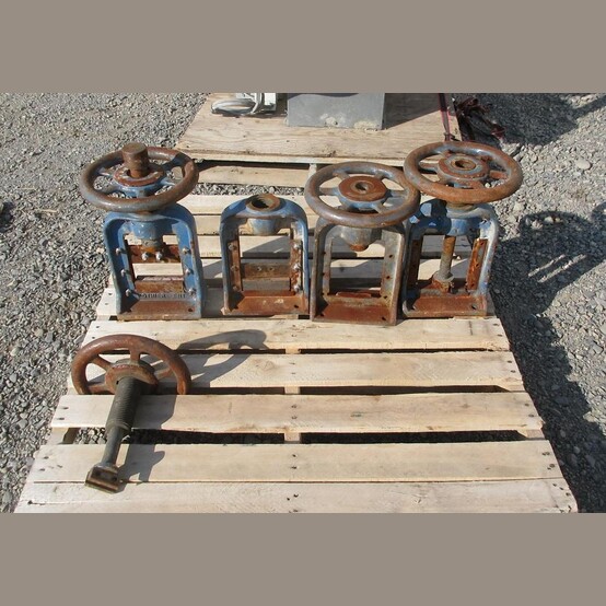 Core Splitter, Pothier, 5" x 2.5" cutting diameter, manual wheel (4 available) - Image 1
