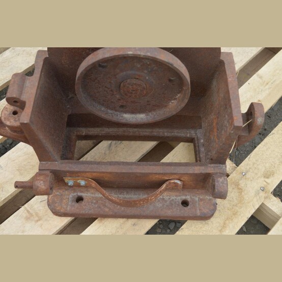 Bico, Pulverizer, 8" grinding plates, 5 HP, 150-200 mesh output, 1/4" feed size - Image 7