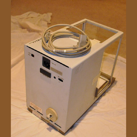Mettler #AE-160, Analytical Balance, 75 g capacity - Image 2