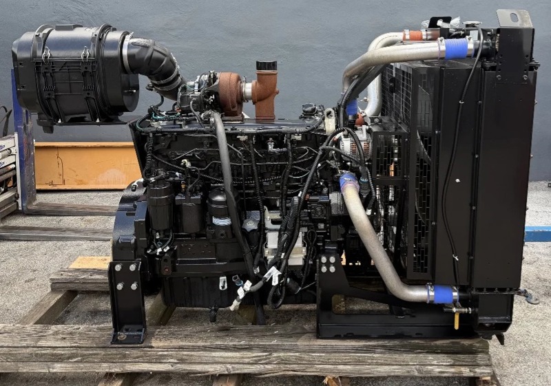 350 HP John Deere #6090HF485, diesel engine, 2200 RPM, Tier 3, surplus - Image 1