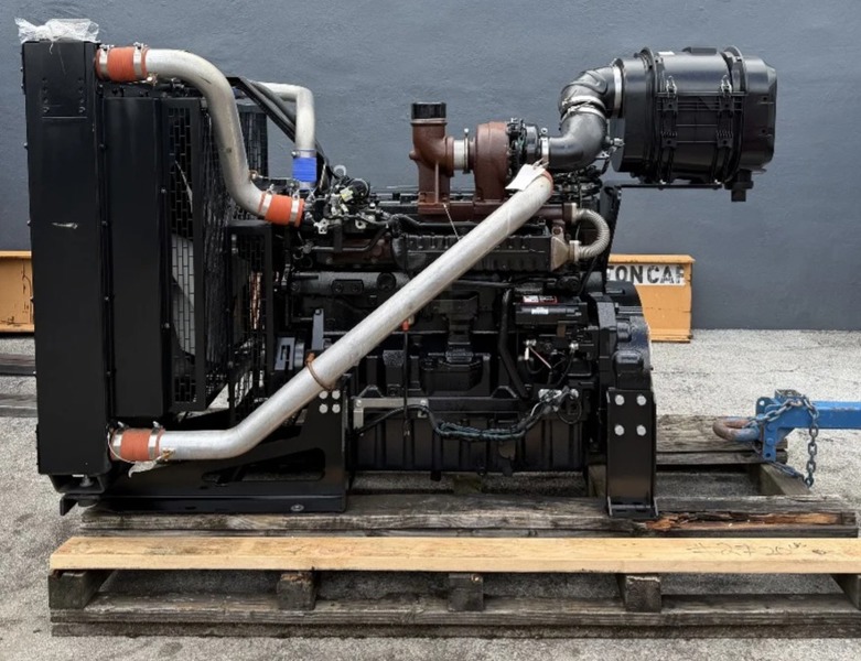 350 HP John Deere #6090HF485, diesel engine, 2200 RPM, Tier 3, surplus - Image 2