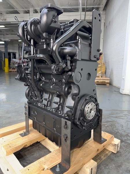 Kubota #V3800, diesel engine, complete remanufactured, Tier 4 Final - Image 5