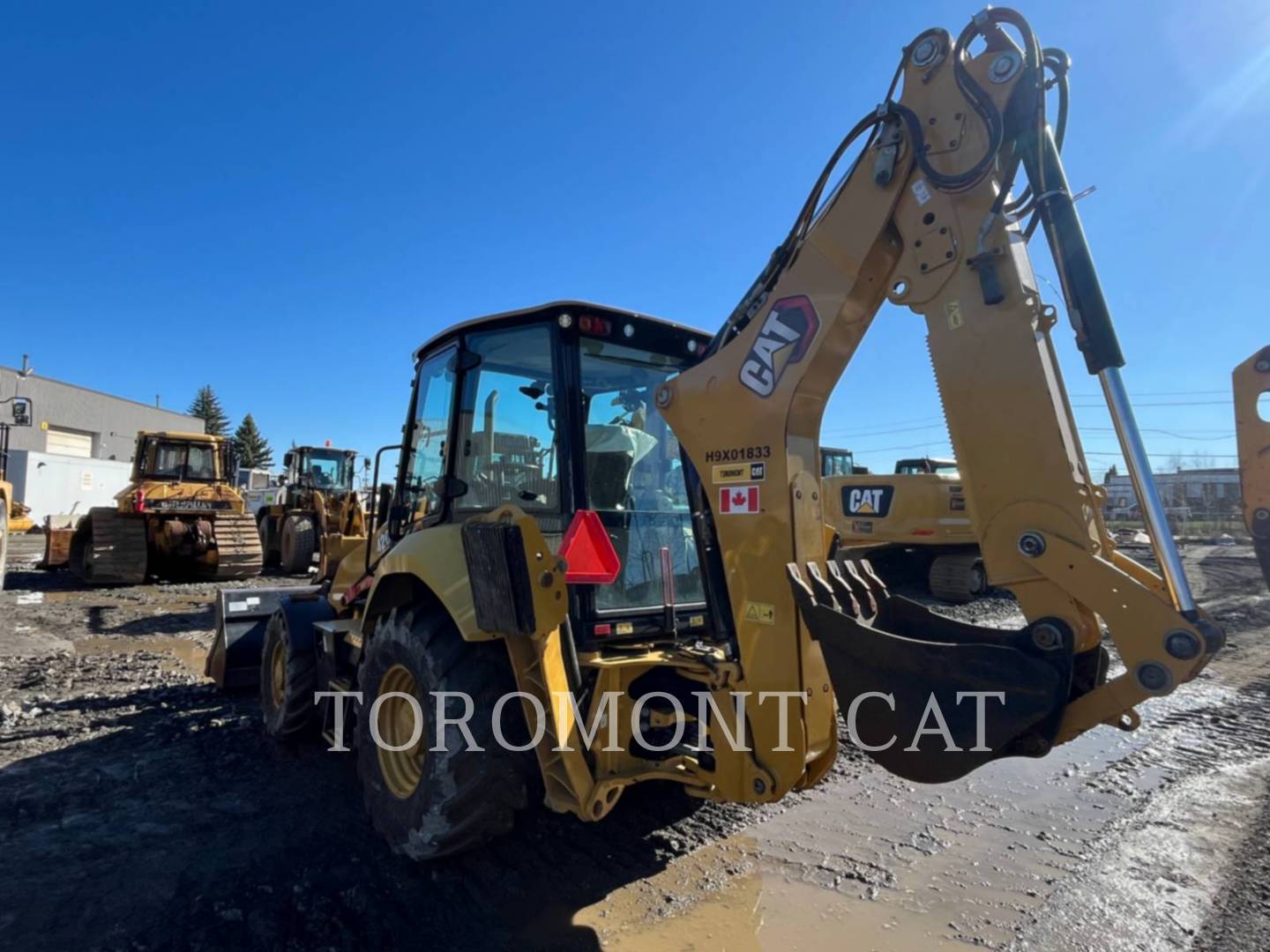 Cat 420-07XE, Backhoe Loader, 1663 hours, S/N: H9X01833, 2022 - Image 4
