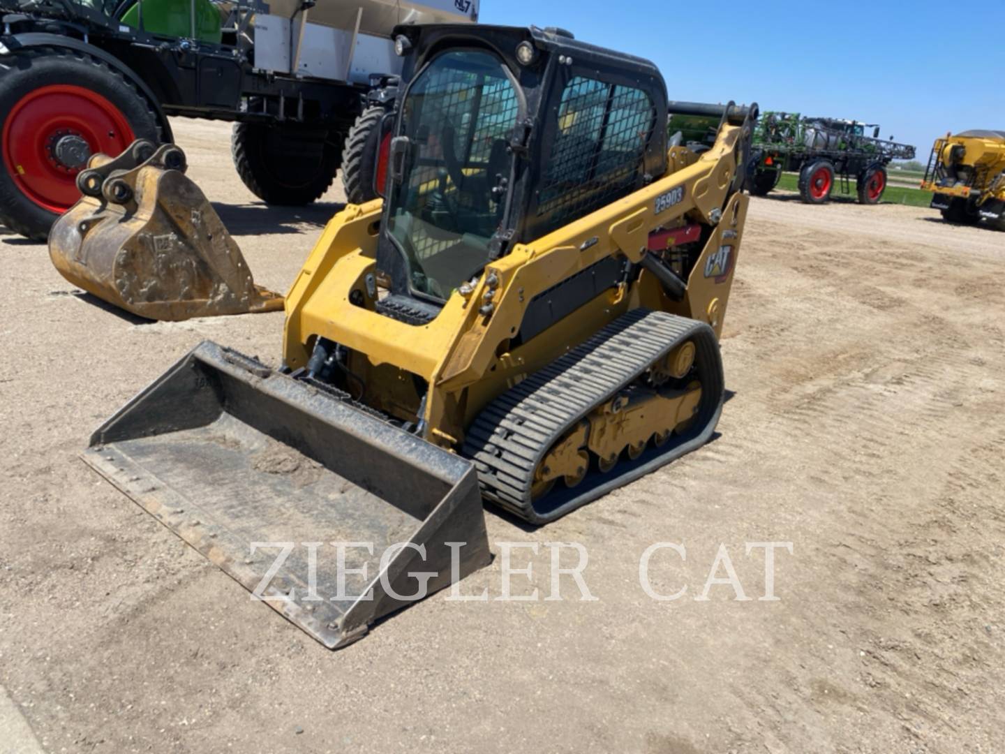 Caterpillar 259D3, 977 hours, S/N: CW924566, 2023 - Image 2