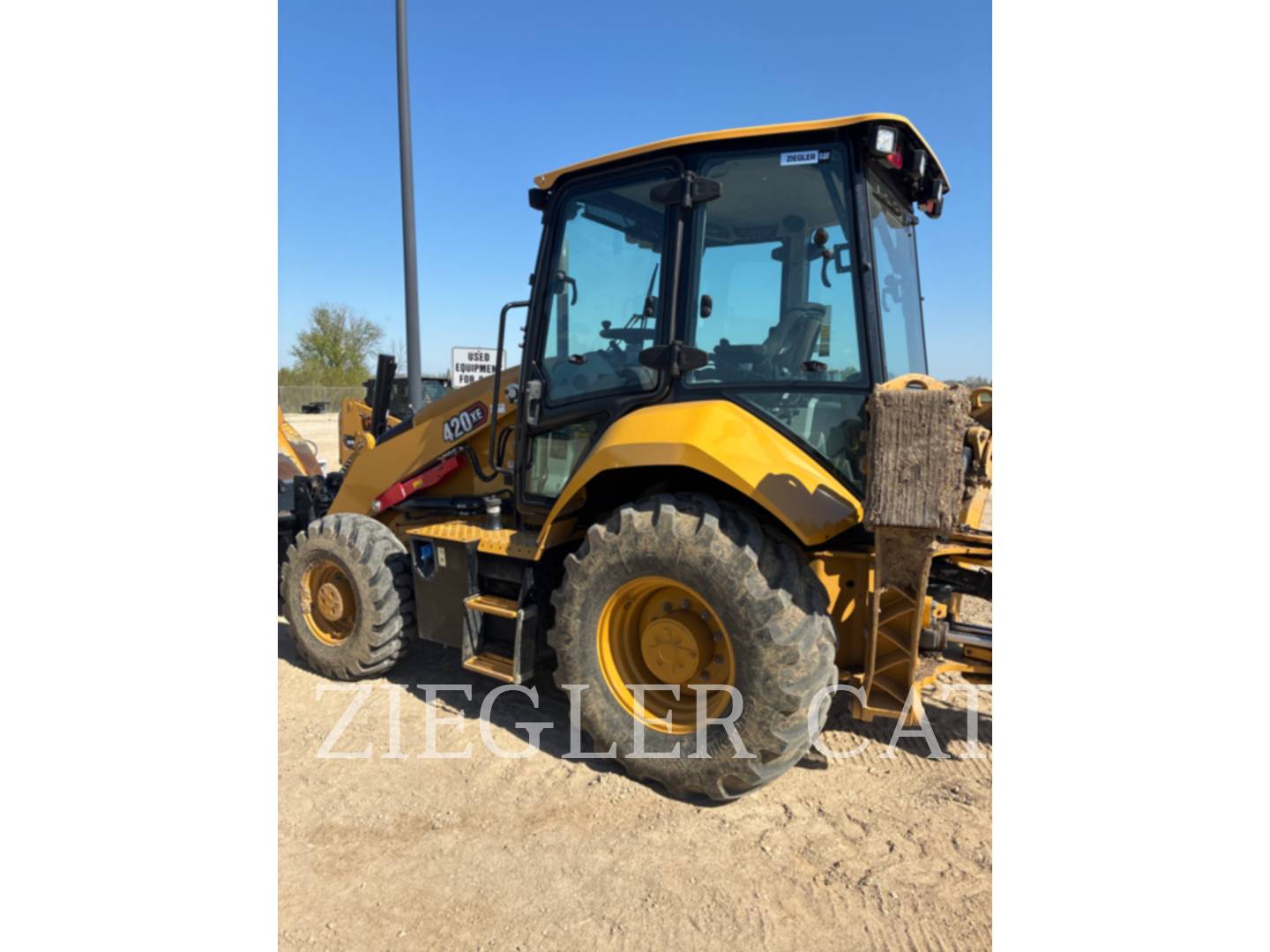 Cat 420XE, Backhoe Loader, 716 hours, S/N: H9X02146, 2023 - Image 8
