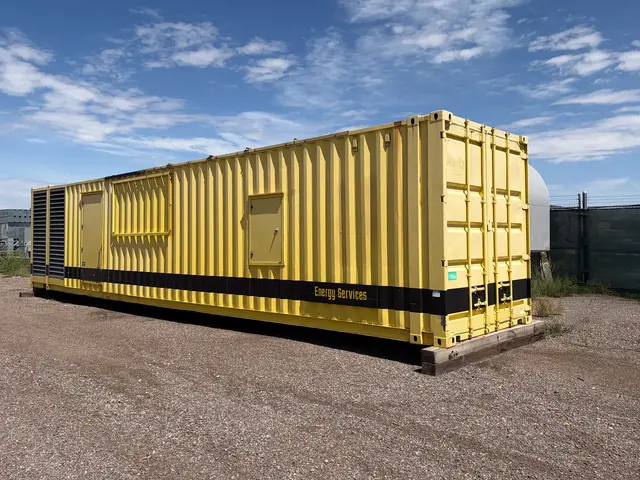 2000 KW Baldor #S16RY2PTAW21, diesel generator, trailer/SAE, 277/480 Volts, 2011 - Image 2