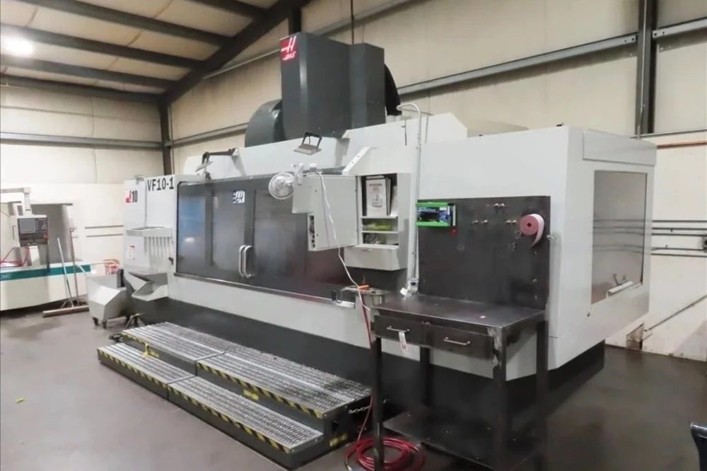 Haas #VF-10/50, CNC Vertical Machining Center, 120" X, 32" Y, 30" Z, 30 HP, 7,500 RPM, CAT 50, 30 automatic - Image 2