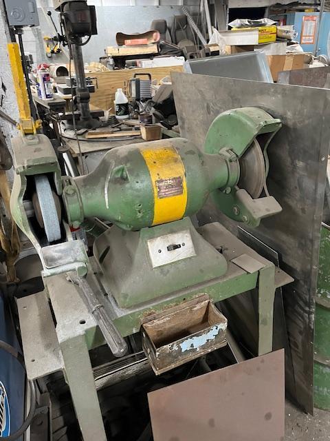 10" Varn Dorn, Pedestal/Bench Grinder, 1 HP - Image 1