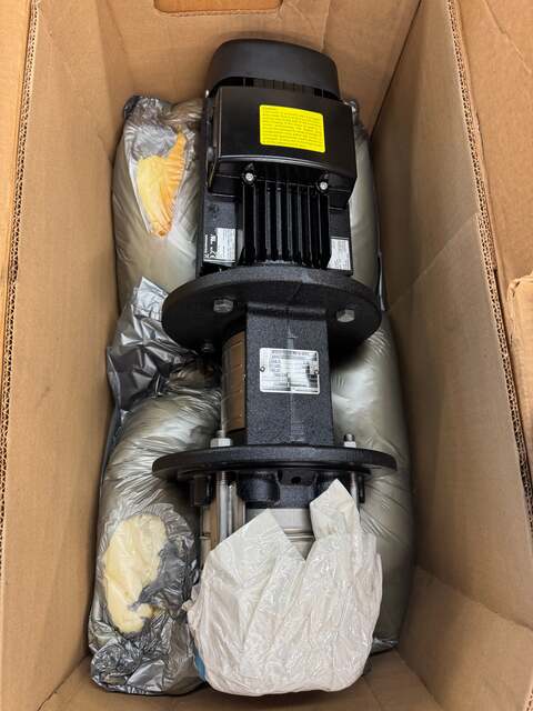 Grundfos #MTR10-3/3 A-WB-A-HUUV, Immersible Multistage Coolant Pump, 2" NPT, 363 PSI Max - Image 2