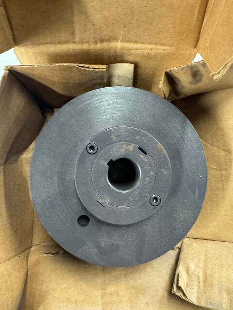 Browning #2LVP55B65-1-1/8, Variable Pitch Sheave - Image 1