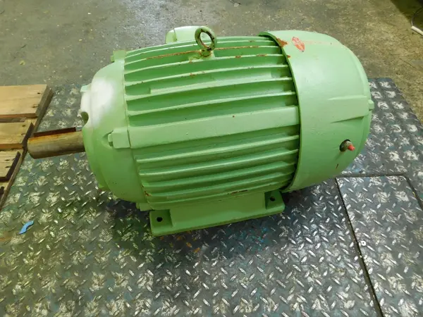 30 HP 3530 RPM U.S. Motors, Frame 286T, TE, Corro-Duty, 1.15 service factor, 460 Volts - Image 6