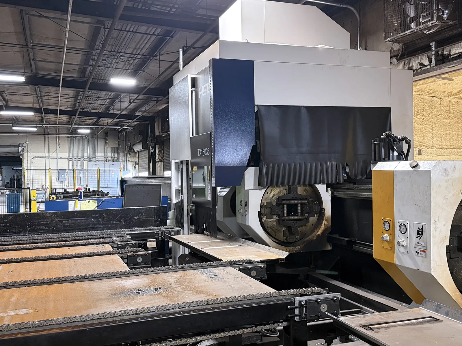 HSG #TX15036, CNC tube laser, 6 kW, 14.17" max diameter, 50' infeed/outfeed, 3,150 IPM, 2023 - Image 2