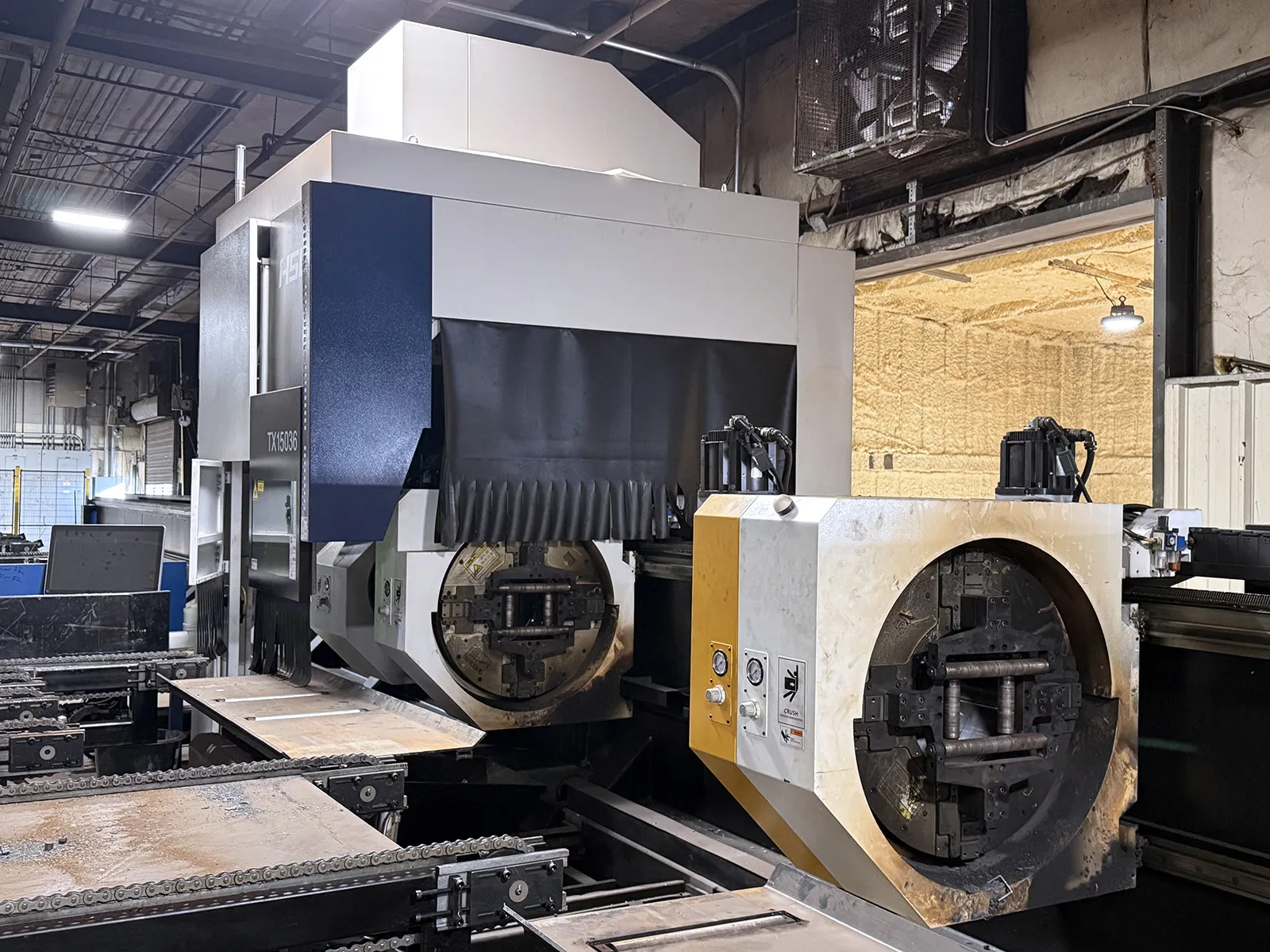 HSG #TX15036, CNC tube laser, 6 kW, 14.17" max diameter, 50' infeed/outfeed, 3,150 IPM, 2023 - Image 3