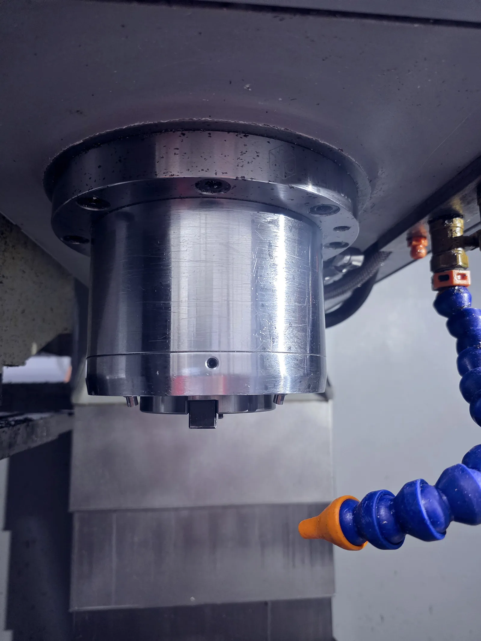 Baron-Max #VB-1066B, CNC vertical machining center, 41.3" X, 23.6" Y, 23.6" Z, 12000 RPM, 15 HP, BT40, 24 - Image 9