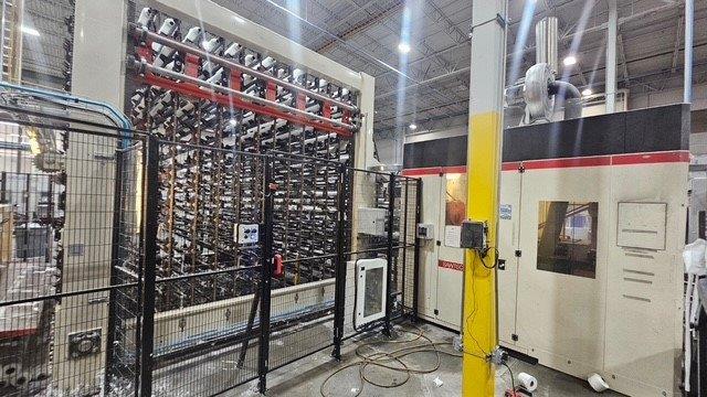 108" Universal Tissue Technology, BRT/KRT rewinding line, 4-lane orbital log saw, 400 MPM, 2016 - Image 4