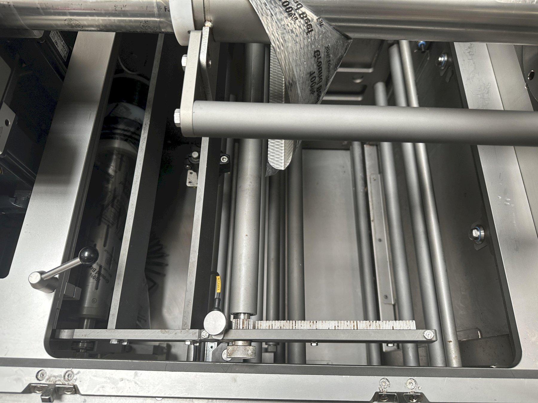 Poly-Clip System #TSCA-160, Automatic Transfer Sealing & Clipping Machine, 6.8 kW, 200-460 V., 50/60 Hz. - Image 9