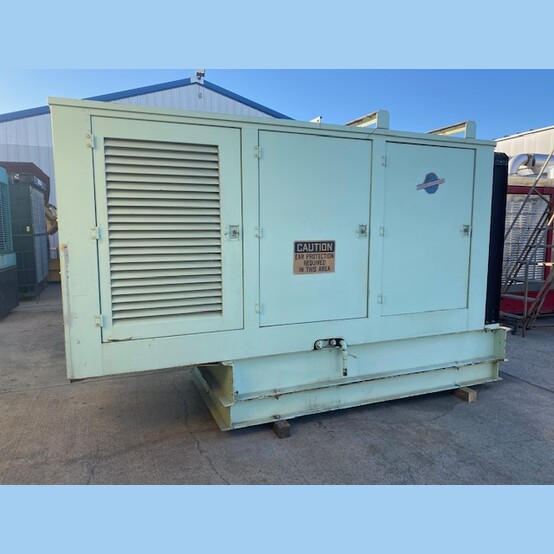 450 KW Detroit Diesel #12V71T, diesel generator set, 277/480 Volts, auto start panel, safety shutdowns - Image 1