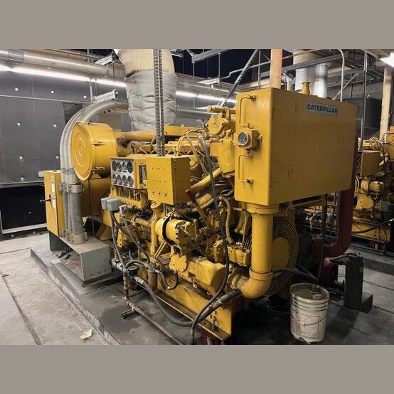 750 KW Caterpillar #3508, diesel generator set, stationary, 111-411 hours, 1984 (3 available) - Image 9