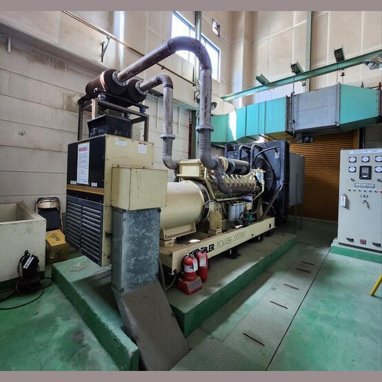 800 KW Kohler #800ROZD4, diesel generator set, Detroit Diesel/MTU 16-cyl engine, radiator equipped, <50 - Image 1
