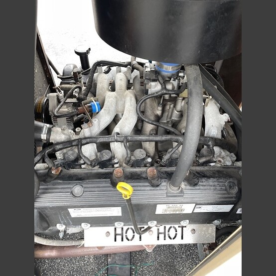 130 KW Generac #QT13068GNSN, natural gas/LP generator set, sound attenuated, auto start, 150A breaker, 330 - Image 8